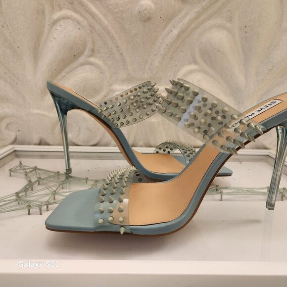 Steve Madden "Lunna" Blue Studded Heels. NWT. Size 9.5 - Picture 4 of 8